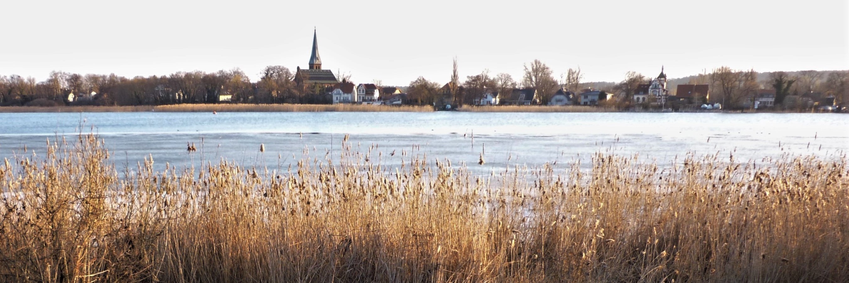 Blick ber die Havel auf Alt-Geltow